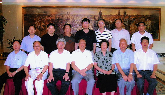 成思危等在臺州考察